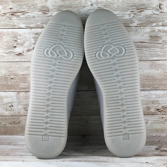 Cloud Footwear Gray Black Sneaker Size 9 (EU 40), runs small (fits like 8.5) - Picture 6 of 8